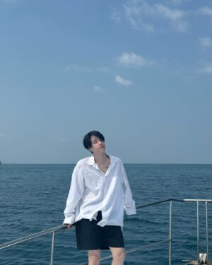 Ratchapat Worrasarn Instagram - 🌦️