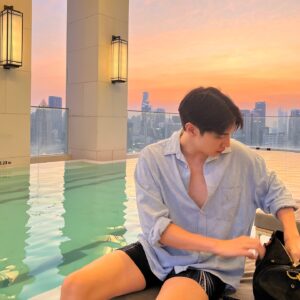 Ratchata Pichetshote Instagram - Strawberry sky🩷