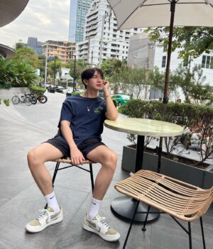 Ratchata Pichetshote Instagram - คริคริคริคริสต์มาส
