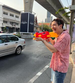 Ratchata Pichetshote Instagram - ขอไปถ่ายยังไงก็ได้ให้ไม่เปีย…
Happy songkran day kub😁
