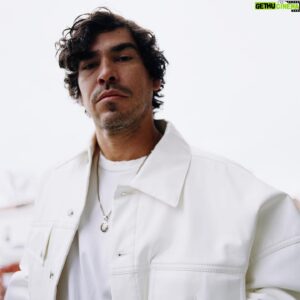 Raúl Castillo Instagram - Happy 2023!

Repost @oddamagazine
・・・
@raulcastillo is a New York City based actor who has had a remarkable career that has spanned across the stage, television, and cinema. In 2022 alone, he starred in “Cha Cha Real Smooth” and “Hustle,” to most recently “The Inspection,” which closed out the 60th anniversary of New York Film Festival. As an actor, Castillo is drawn to a three ingredient formula when it comes to new projects: the script, the story, and the director. If he is able to connect with all three to bring a collaboration to life, he will dive in head first to commit to bringing authentic storytelling to a character. He meets with ODDA digital to talk about his love for New York City, working with Elegance Bratton on his directorial debut, and his busy slate that continues to be ever evolving. 

“Filmmaking is a collaborative journey, and if I feel like I can go on that with a specific director, then I’m all in. Whether it was Cooper Raiff, Jeremiah Zagar, or Elegance Bratton, they all brought an original vision and I was so excited to have had the chance to collaborate with them.”

CREDITS
In conversation with @vincentperella 
Photographer @guarionex_jr 
Fashion Editor @wifimat3rial 
Grooming @jessibutterfield @walterschupfermanagement 
Special Thanks to #OmarGonzales, #JuliaGutterman and #ChelseaHayes at @wolfkasteler 

More in the ODDA app, link in bio
#ODDAdigital