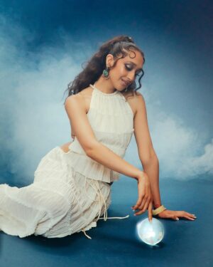 Raveena Aurora Instagram - 🧚🏽‍♀️🧚🏽‍♀️🧚🏽‍♀️FAIRY SUMMER 🧚🏽‍♀️🧚🏽‍♀️🧚🏽‍♀️🧚🏽‍♀️ thank you @santulancreative for this most embodied and beautiful cover moment 🌸

Photographer & Co-Creative Director: @anisha.patil
Co-Creative Director: @ash.shaniah @maxmiyake 
Stylist: @styledbyrumsha
Makeup: @ali.scharf
Hair Stylist: @jaime.creates 
PA: @jayakang @bleujimi @emlovesfoood @meikobayashi_
Lighting Tech: @arquilevich @meikobayashi_
Production Designer: @jayakang
Floral Artist: @wildthings.la
Henna Artist: @hennabysanjana
On-Set Producer: nile_brown @javari.hunt
Lead Producer: @ash.shaniah 
Visual Effects: @emlovesfoood
Primary BTS: @maryosunlana
Additional BTS: @jayakang @emlovesfoood
Graphic Design: @aninnermonologue
Studio: @bravostudios._ courtesy of @bravocado._
Production Company: @santulancreative
Writer: @shei.marcelline
Editor: @annagracejade