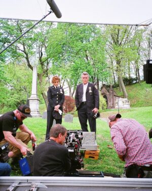 Ray Liotta Instagram - Looking at Saperstein's grave. Feeling bad.. NOT. I KILLED HIM 'CAUSE HE WAS A RAT!!!!!! Photo by @kevinlombardo. #ShadesofBlue
