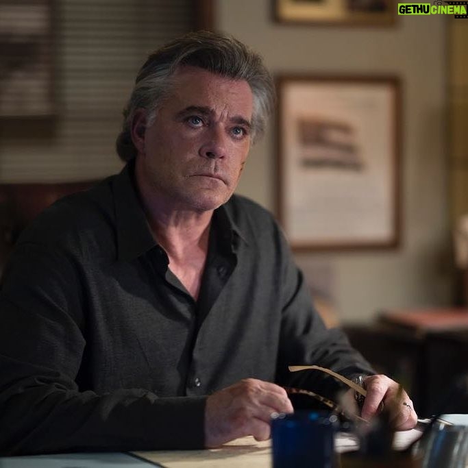 Ray Liotta - 3K Likes - #ShadesofBlue tonight at 10pm EST.