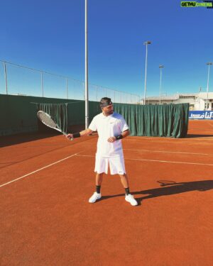 Rayan Borhani Instagram - 🎾☀️🧣Beauty isn't about having a pretty face, it's about having a pretty mind, a pretty heart, and a pretty soul💯✋🏼

زیبایی این نیست که صورتی زیبا داشته باشی، زیبایی یعنی ذهنی زیبا، دلی زیبا، و روحی زیبا داشته باشی