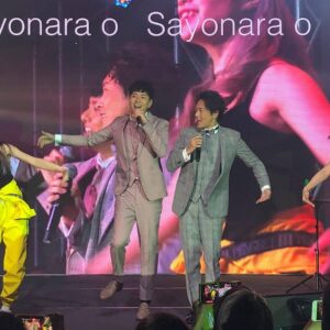 Raymond Cho Wing-Lim Instagram - 一個開心的晚上，完美嘅演唱會！多謝#南商理財#南洋商業銀行70週年#老廉蕭show #拍住上#@tam_eddie @modetuxedo @taylorwan1 @henryli_makeup @edwinsiu @honaiyiu 💖