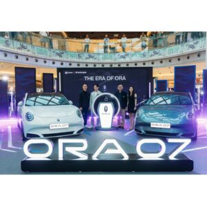 Raymond Lam Instagram - 大家喜歡自駕遊嗎？

#ORAHK #ORA #EV #ElectricVehicles #AlINewEV #ERAOFORA
#ORA07 #POWERYOURDRIVE @ora_hk_gwm
