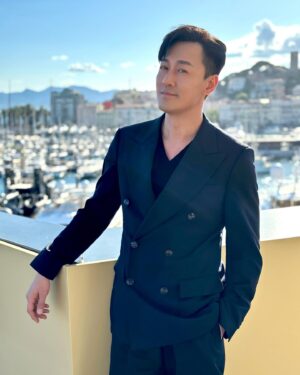 Raymond Lam Instagram - Happy Friday 🥂

#九龍城寨之圍城 #陳洛軍 #城寨四子 #康城影展 
#第77屆康城影展 #cannes #france 

Wardrobe: @GiorgioArmani 
#GiorgioArmani