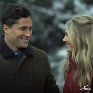 Rebecca Dalton Instagram - An oil rig incident, a brother in danger, and a handsome stranger. Becca's holiday season is going to be quite the adventure. 🎄

Christmas in Big Sky Country, now available to rent or own today. #LinkInBio