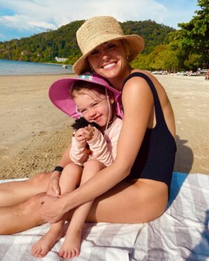 Rebecca Dalton Instagram - Mimi and me 🌟