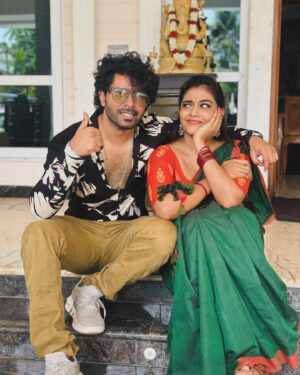 Rebecca Santhosh Instagram - വർഷങ്ങൾക്കു ശേഷം 🥹💖
.