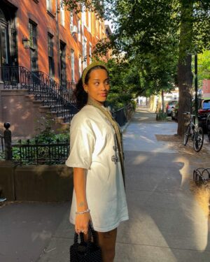 Rebekka Kuukka Instagram - 1 year Alcohol Free 🎂✨🤭
feeling good feeling niiiiice!