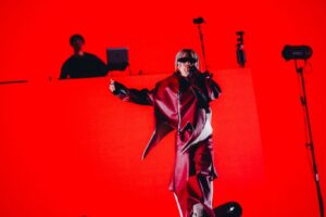 Red Eye Instagram - @pop_yours DAY1 🎤

こんな大きなステージで武道館の発表が出来たこと
心から感謝します。 Big up @pop_yours 

そして皆んな。
昨日から沢山の愛のあるメッセージありがとう。
武道館絶対に成功させる。

photo by renzo. Jun Yokoyama
#POPYOURS #武道館 #少年A