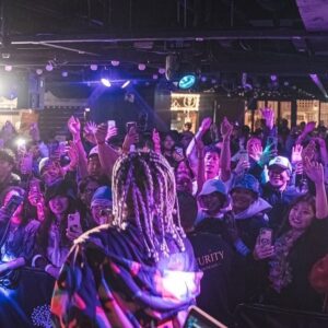 Red Eye Instagram - Red Eye Club Tour WAGON完走。
約4ヶ月で日本の半分の県を回りました。😂
毎週ライブでどの県もパワーに溢れてて最高に楽しかった。

いつも支えてくれるファンのみんな、チームのみんな、今回ライブをさせてくれた全ての会場に本当にありがとう🙏

これから制作期間に入るから一旦ライブは休憩。
そして来年2024は本当に色んなことが起こる年になる。
乞うご期待🤝

#2023 #TourWAGON #FINAL
