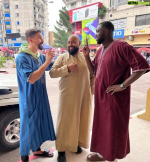 Redouane Behache Instagram - 3 Potes à Kin 🌍 🤲🏼 C’est important c’est nécessaire c’est la vie ✅ #humour #comedie #work #plaisir #africa #africain #muslim #proud #congo #algerien #marocain #ivoirien #congolais #français #WORLD