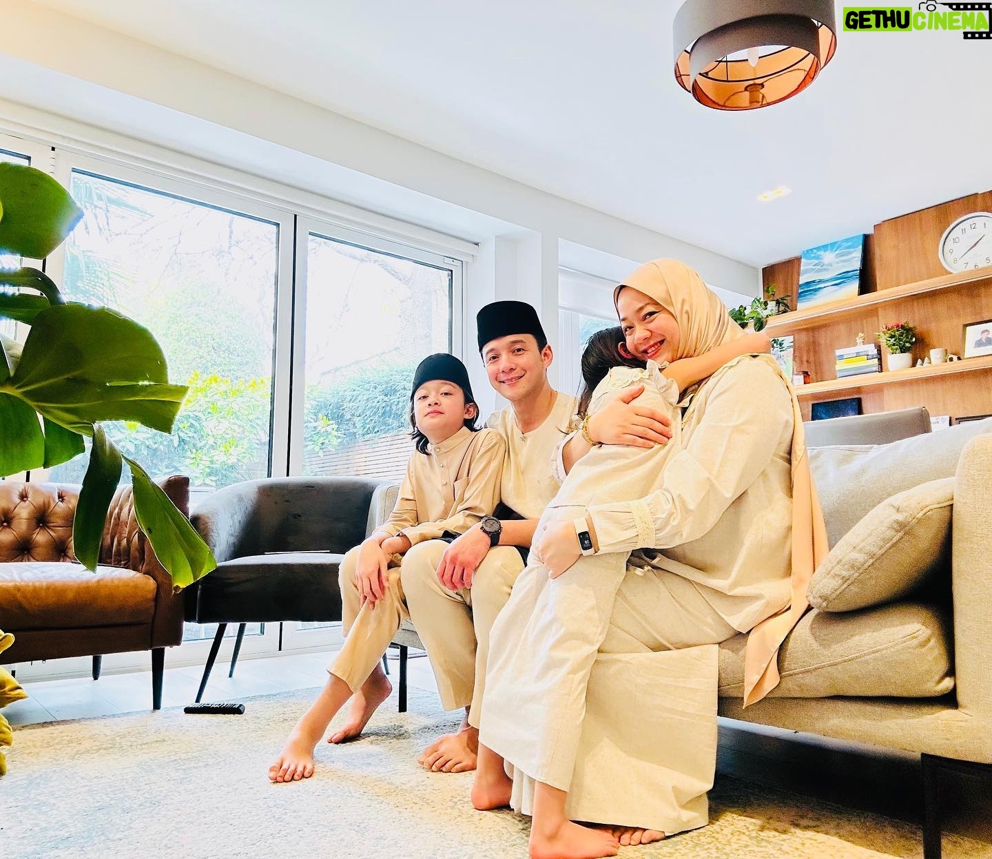 Redza Minhat - 5.7K Likes - Aidilfitri 2023, London.