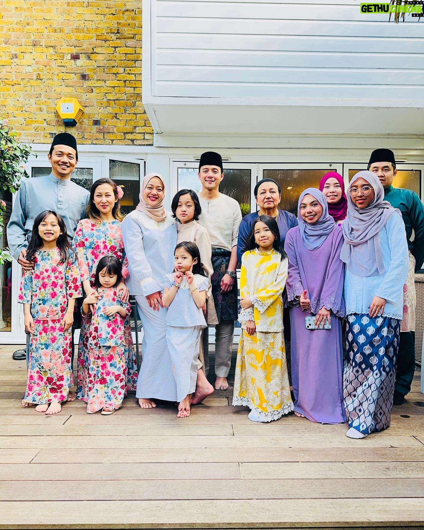 Redza Minhat - 2K Likes - Aidilfitri 2023. ❤️