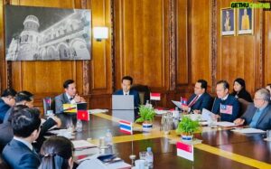 Redza Minhat Instagram - ASEAN #work #macrooutlook