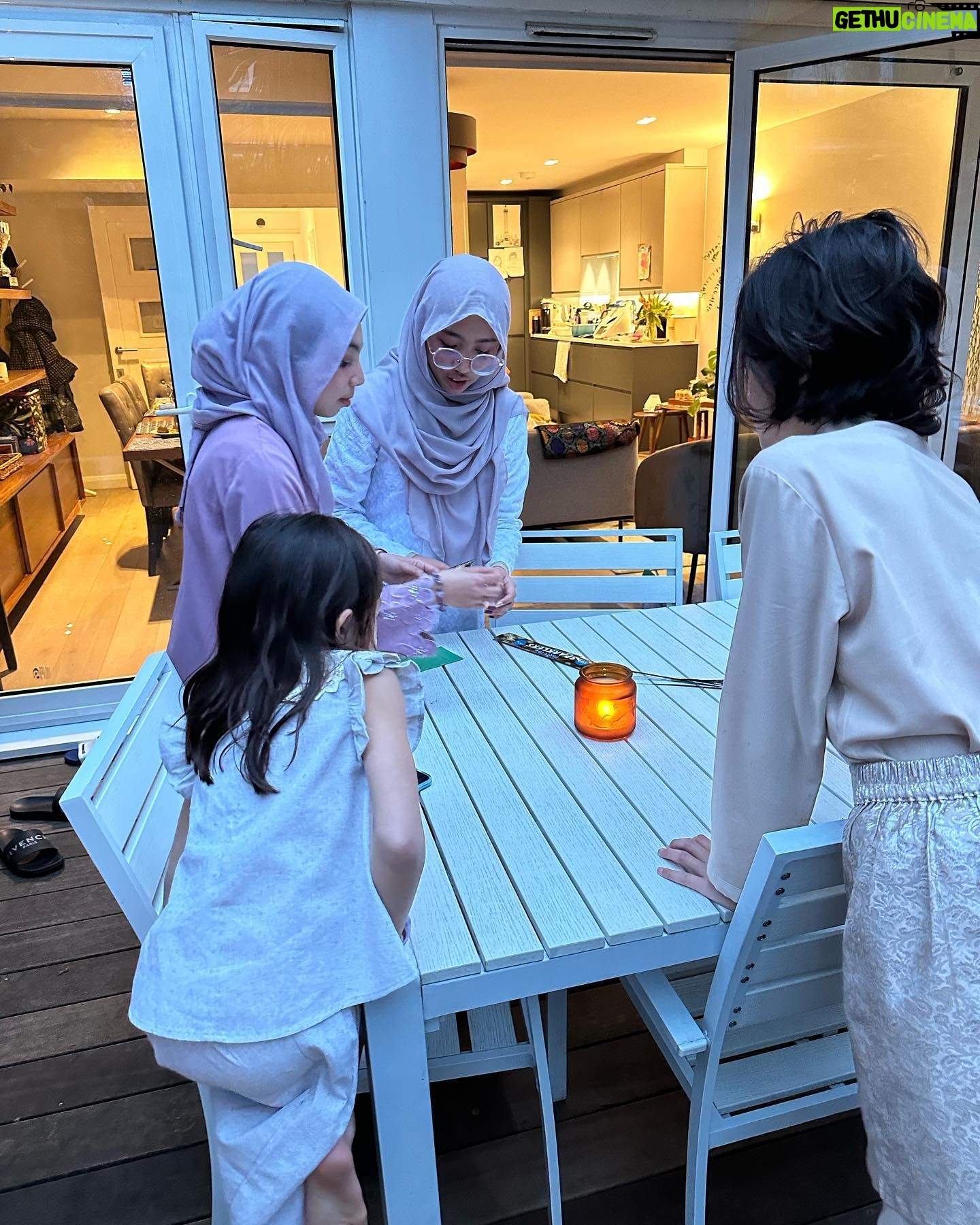 Redza Minhat - 2K Likes - Aidilfitri 2023. ❤️