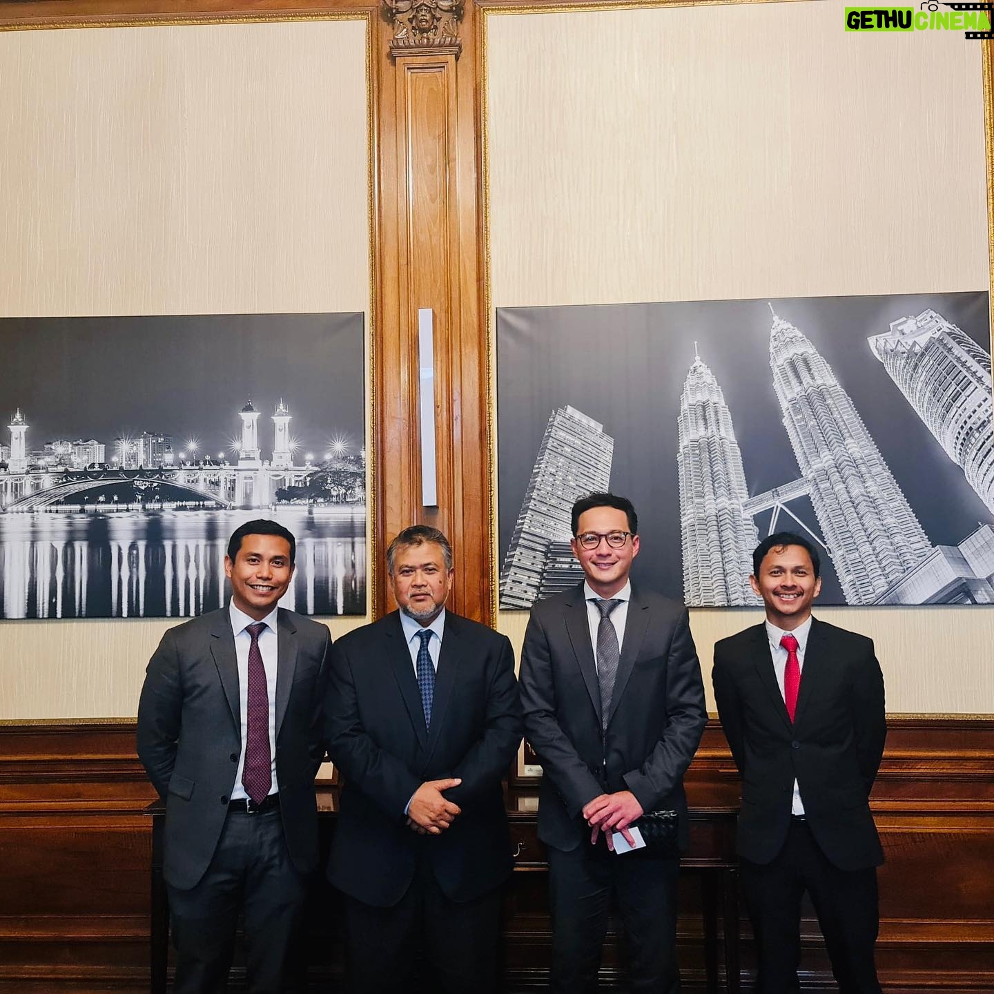 Redza Minhat - 2.4K Likes - - with His Excellency Dato’ Zakri Jaafar