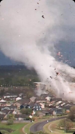 Reed Timmer Instagram - Two years ago today, the Andover, Kansas EF3 #tornado with clearly visible dynamic pipe drilling closer to the ground and exciting damaging jet like vortices with mostly wind in the vertical. Storm chasers streaming live prompted fire fighters to sound the tornado sirens