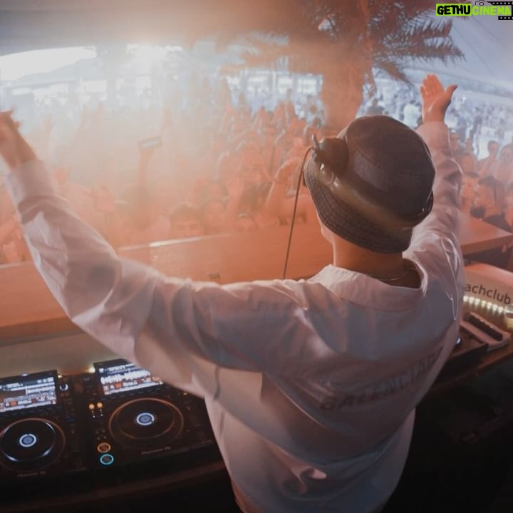 Regard - 3 Likes - Chose your favorite 1/7
Regard - Call On Me
Travis Scott - Fein (Regard Remix)
Forever young (Regard Remix)
Regard - Ride it (Regard Remix)
Central Cee x Lil Baby Band4Band (Regard Remix)
Regard - Speed Up
Adam Port - Move (Regard Remix)
@faroutbeachclub was crazy ❤️🔥
@damienwright.jpg 🎥