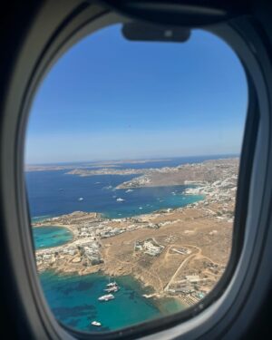 Regard Instagram - Such a fun #mykonos #grecce🇬🇷 @cavoparadisoclub 
Can’t wait to be back on August🫶🏻