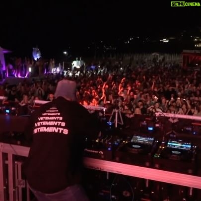 Regard - 3 Likes - First show of the summer was fire on @municipio_albufeira #portugal 🇵🇹❤️🔥