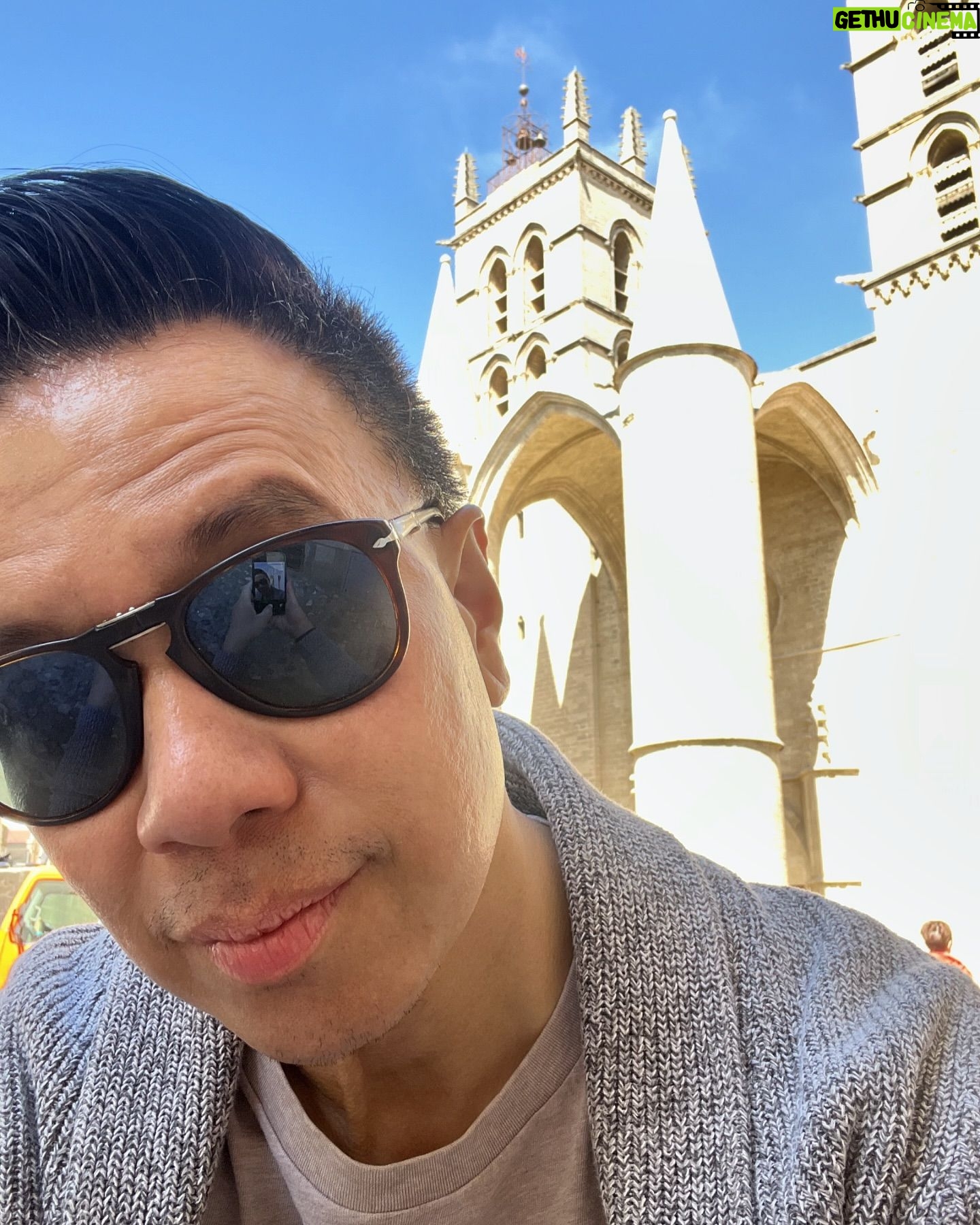Reggie Lee - 2.7K Likes - A little #WBW Vacay dump. Needed this one. Hope everyone’s having a great start to the summer!!
LA -> Lisbon-> Malaga -> Cartagena -> Valencia -> Barcelona -> Madrid -> Montpellier -> Lyon -> NYC -> LA
#whew