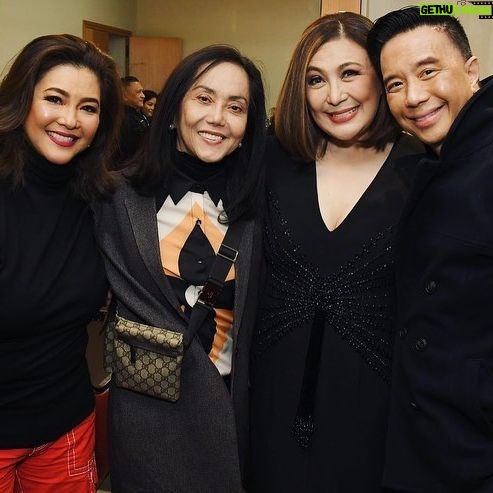 Reggie Lee - 2.9K Likes - Always such a treat to witness this legend, this icon, @reallysharoncuneta on stage. Absolutely unforgettable #ICONIC concert. So incredibly proud to call her my Bee Ep Ep. 😜. Her grace, her talent, her compassion, her generosity are awesome to behold. This time, she brought another #icon with her. What a pleasure and joy to meet you @reginevalcasid . Finally great to see and hear your talent live and in person. Wowza. Not to mention meeting another Filipina legend #IvyViolan . You all make me so proud to be 🇵🇭!! What an evening! ❤️❤️❤️
📸: @bryangeli (1,5)
📸: @sthanlee (2,3,4)
#iconic