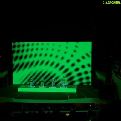 Reggie Watts - 2.4K Likes -