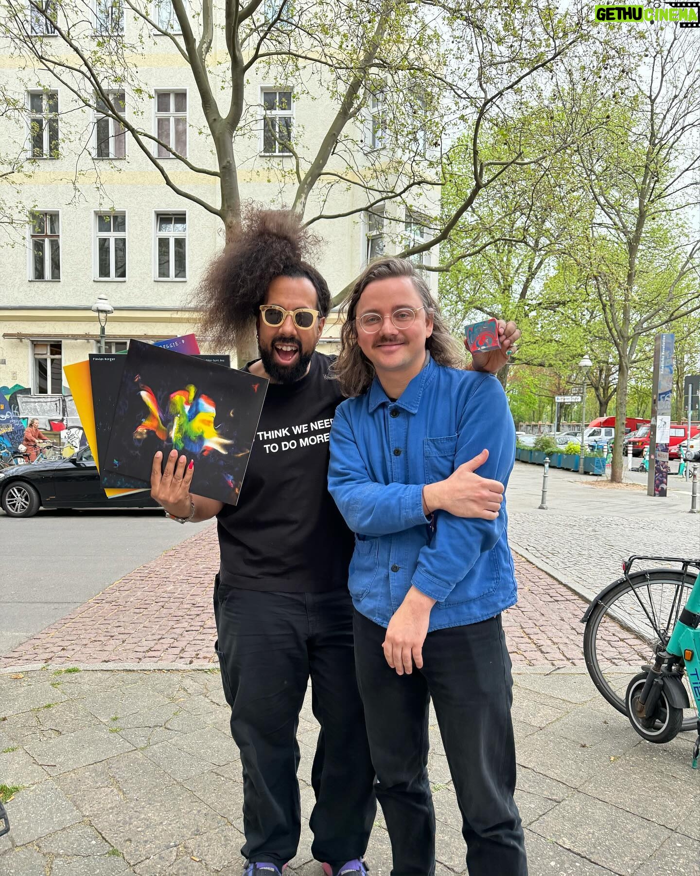 Reggie Watts - 1.4K Likes - Had the pleasure meeting @flavien_berger in Berlin on his tour! He brought me his latest records and his world class soap:) Check out his music it’s rather extremely exceptional♥️🇫🇷 📸 @aerodynamika