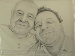 Reha Özcan Instagram - İnsanın elinden tutan bir babası olur...
Sonra kimi koysa yerine, el olur...
İnsanın bir babası olur, sonra gider sanırsın...
İnsanın babası gitmez, kalır, 
Önünde sonunda baban olursun...
