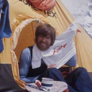 Reinhold Messner Instagram - What would i advise my younger self to do ?
Nothing, I don't advise anyone, I do and I would always want to live the same way again with all the decisions I have made.
Even now I live contentedly and still have a zest for life and adventure, only the ease of ageing and love are more pleasant.
RM
#adventure #life#love #adventuretime #everest #motivation #inspiration #mountains #outdoor #outdoors #mountain #reinholdmessner #explore