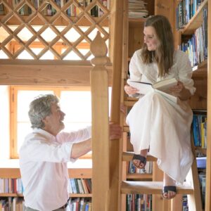 Reinhold Messner Instagram - Wedding anniversary.Diane and i have been married for 3 years and have been walking through life as a tightrope team for almost 6 years.
We share the good times and the bad times.
We have already had some great adventures together and will have many more in the future.RM
#bettertogether #inspiration #motivation #couplegoals #couple #love #together #reinholdmessner