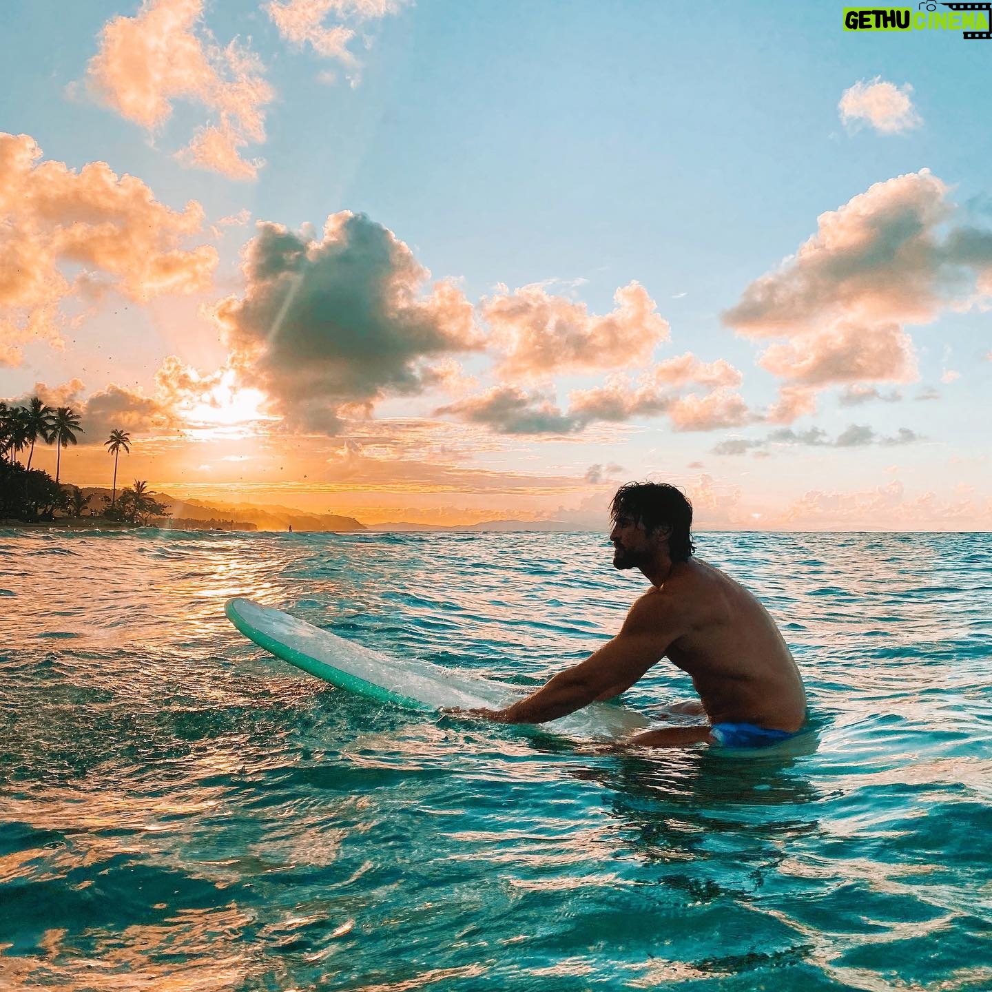 Rémi Notta - 1.2K Likes - Paradise.