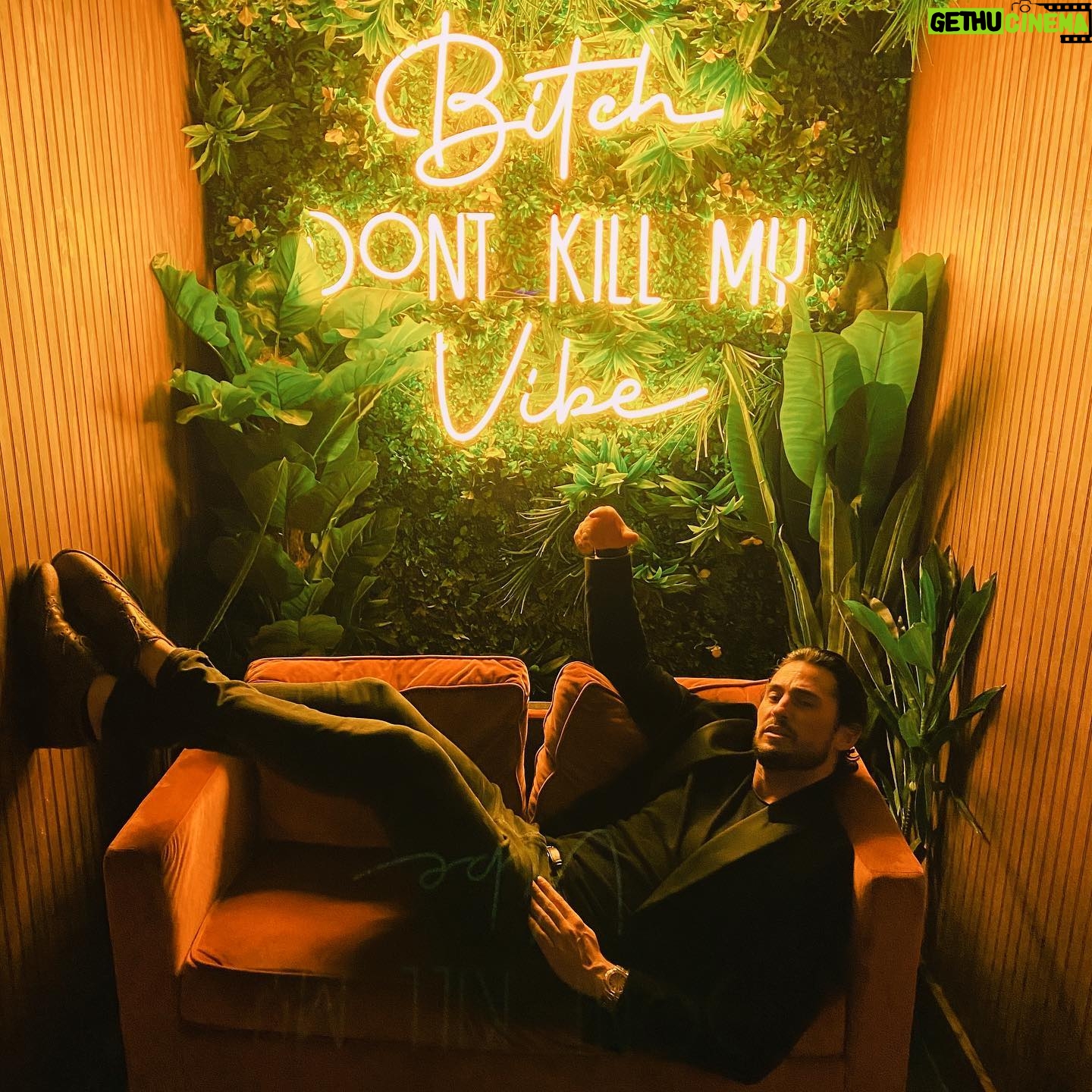 Rémi Notta - 866 Likes -