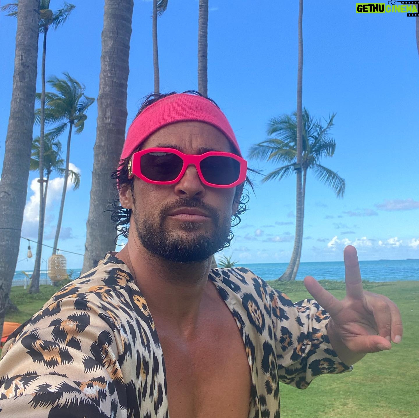 Rémi Notta - 1.2K Likes - 🤪 that’s life 🆘🆚🆒