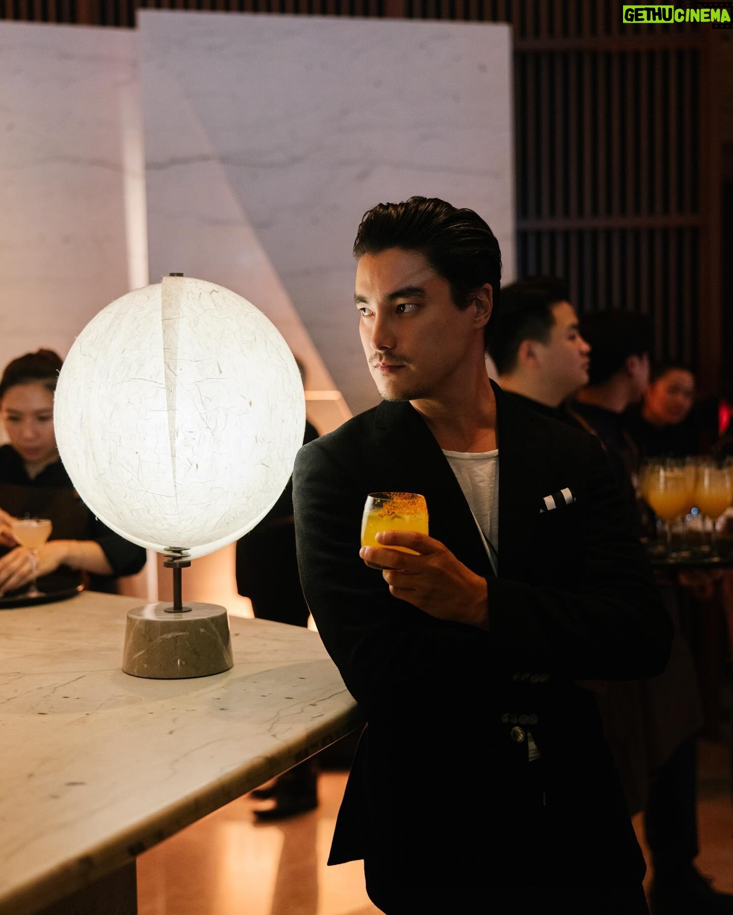 Remy Hii - 1.5K Likes - Still thinking about how good that sushi was, and how delicious those Shichimi Margaritas were. #ad
Celebrating Chef Nobu Sanās arrival at @crownsydney with @donjuliotequila 1942
@noburestaurants
#EnjoyResponsibly
