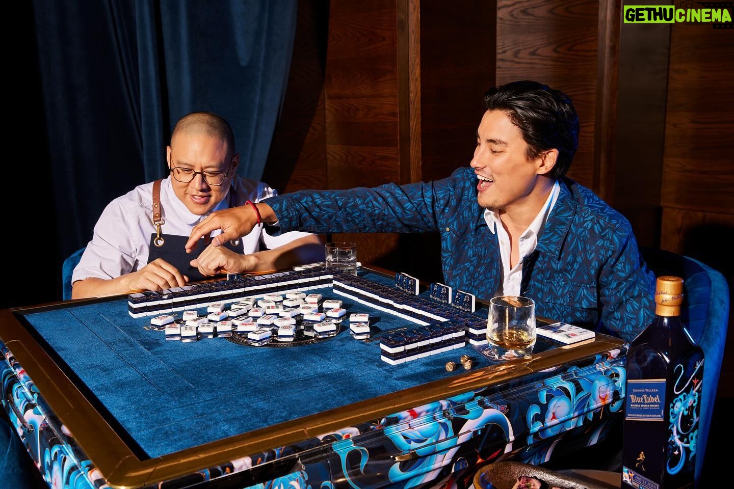 Remy Hii - 1.5K Likes - Iām absolutely thrilled to be hosting the @johnniewalker Blue Label Mahjong Supper Club with none other than one of my Australian heroes @hongsta_gram ! #ad
Join us for an evening of mahjong, drinks, and some of Danās signature Lunar New Year inspired dishes. Seriously, if you havenāt tried his prawn toast it will change your life. Whether you are a mahjong master, or like me learned to play it on a windows 95 computer and are a little rusty on the rules, you are welcome to bring in the year of the Dragon with style and a drink in hand.
#EnjoyResponsibly #KeepWalking