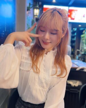 Rena Hasegawa Instagram - @sena_horysan ちゃんが撮ってくれたよ💫
せなちと出会えてわたしは幸せだぁ〜本当好きな人♡大切な人♡