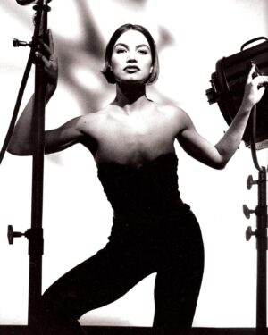 Rena Riffel Instagram - #flashbackfriday Modeling for an AFI workshop #35mm #analogue #oldhollywood #90s to today in the amazing Media Arts Studio at the wonderful Inner-City Arts Campus #digitalart #tech #newhollywood #technology #school #teachingartist #grateful today’s photo by Lamar