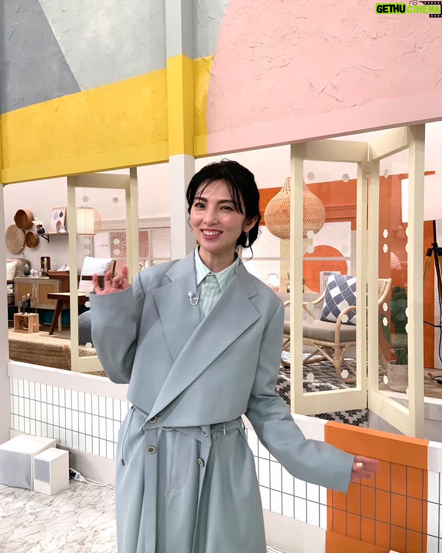 Rena Tanaka - 3.2K Likes - 「あさイチ」 ご覧になって下さった皆様ありがとうございました✨✨😊たまたま観て下さった方も、お邪魔しました。^_^
タイ子ちゃんの藤間爽子さんともご一緒出来てとても
嬉しかったです。
番組にイラストを送って下さった方々も、
ありがとうございました🙇♀️。
セットの裏には沢山の写真が。
「あさイチ」のスタッフの皆様、出演者の皆様
お気遣いありがとうございました。🌸
今日のブギウギ も泣きましたね,、😭
タイ子ちゃんとスズ子ちゃんがどうぞ仲良く出来ますように。
タイ子ちゃんの病気が治りますように。
タイ子ちゃんもスズ子ちゃんもおミネさんも
皆んな必死に生きてる姿に、私はいつも元気をもらっています。
明日もブギウギ楽しんで下さいね!
@asadora_bk_nhk