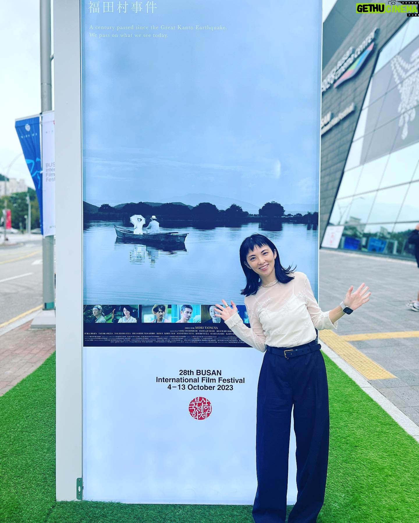 Rena Tanaka - 1.8K Likes - 釜山映画祭 のオープニングセレモニーに参加のため、韓国、釜山に来ました!
映画祭では「福田村事件」が上映されます。
福田村事件、、映画の旅立ち
ここまで来たなぁと しみじみ。
韓国の皆さん 宜しくお願いします!