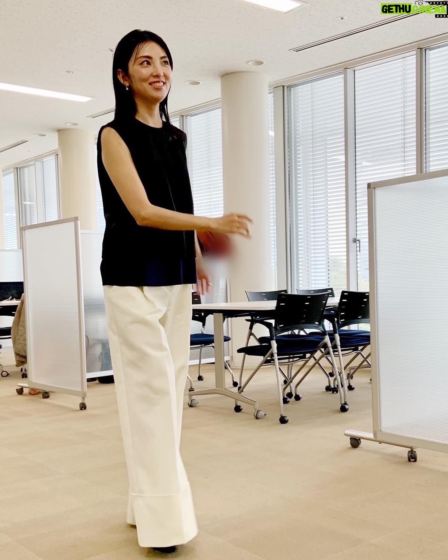 Rena Tanaka - 3.2K Likes - フジテレビ 「何かオモシロいコトないの?」
にお呼び頂き、収録のためスタジオへ。
本番前、楽しそうに歩いておりますが
この後 、、 どうなったかは、、
放送でご確認下さいませ🍚 😅
#何かオモシロいコトないの
#ワンバンライス
3月4日(月) 23:00~23:40 放送です。📺