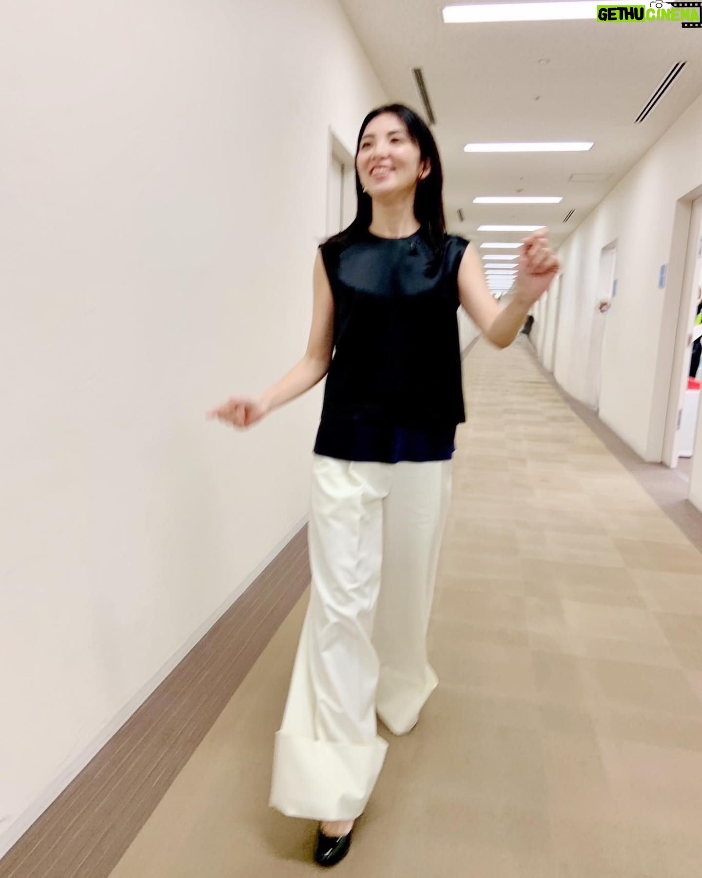 Rena Tanaka - 3.2K Likes - フジテレビ 「何かオモシロいコトないの?」
にお呼び頂き、収録のためスタジオへ。
本番前、楽しそうに歩いておりますが
この後 、、 どうなったかは、、
放送でご確認下さいませ🍚 😅
#何かオモシロいコトないの
#ワンバンライス
3月4日(月) 23:00~23:40 放送です。📺