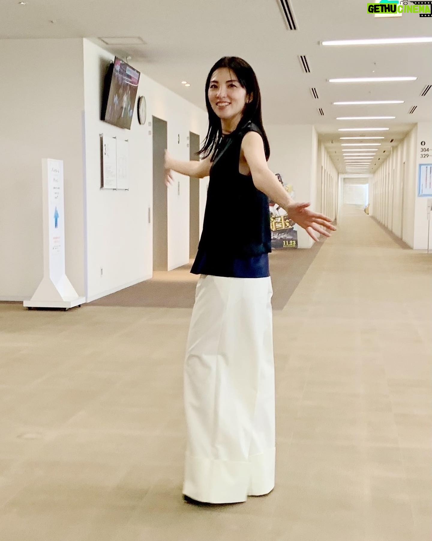Rena Tanaka - 3.2K Likes - フジテレビ 「何かオモシロいコトないの?」
にお呼び頂き、収録のためスタジオへ。
本番前、楽しそうに歩いておりますが
この後 、、 どうなったかは、、
放送でご確認下さいませ🍚 😅
#何かオモシロいコトないの
#ワンバンライス
3月4日(月) 23:00~23:40 放送です。📺