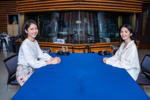 Rena Tanaka Instagram - 松下奈緒さんがパーソナリティー
を務めていらっしゃるラジオTOKYOFM「Grand Seiko presents My Time My Story」に
4月のゲストでお邪魔致しました。

奈緒ちゃんとゆっくりお話しするのは、
ドラマ「猟奇的な彼女」以来✨😂で
とっても嬉しかったです。🌸

音楽、映画、旅、演技の話や子育ての話し、
普段の時間の使い方など、、
沢山お話しをさせて頂いています。

毎週土曜 12:00～12:25 です。

第一回目の放送もAuDee （オーディー） も聴けますので 宜しかったらお聴き下さいね。

📻

#松下奈緒 さん @matsushita_nao_official