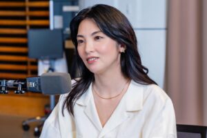 Rena Tanaka Instagram - 松下奈緒さんがパーソナリティー
を務めていらっしゃるラジオTOKYOFM「Grand Seiko presents My Time My Story」に
4月のゲストでお邪魔致しました。

奈緒ちゃんとゆっくりお話しするのは、
ドラマ「猟奇的な彼女」以来✨😂で
とっても嬉しかったです。🌸

音楽、映画、旅、演技の話や子育ての話し、
普段の時間の使い方など、、
沢山お話しをさせて頂いています。

毎週土曜 12:00～12:25 です。

第一回目の放送もAuDee （オーディー） も聴けますので 宜しかったらお聴き下さいね。

📻

#松下奈緒 さん @matsushita_nao_official