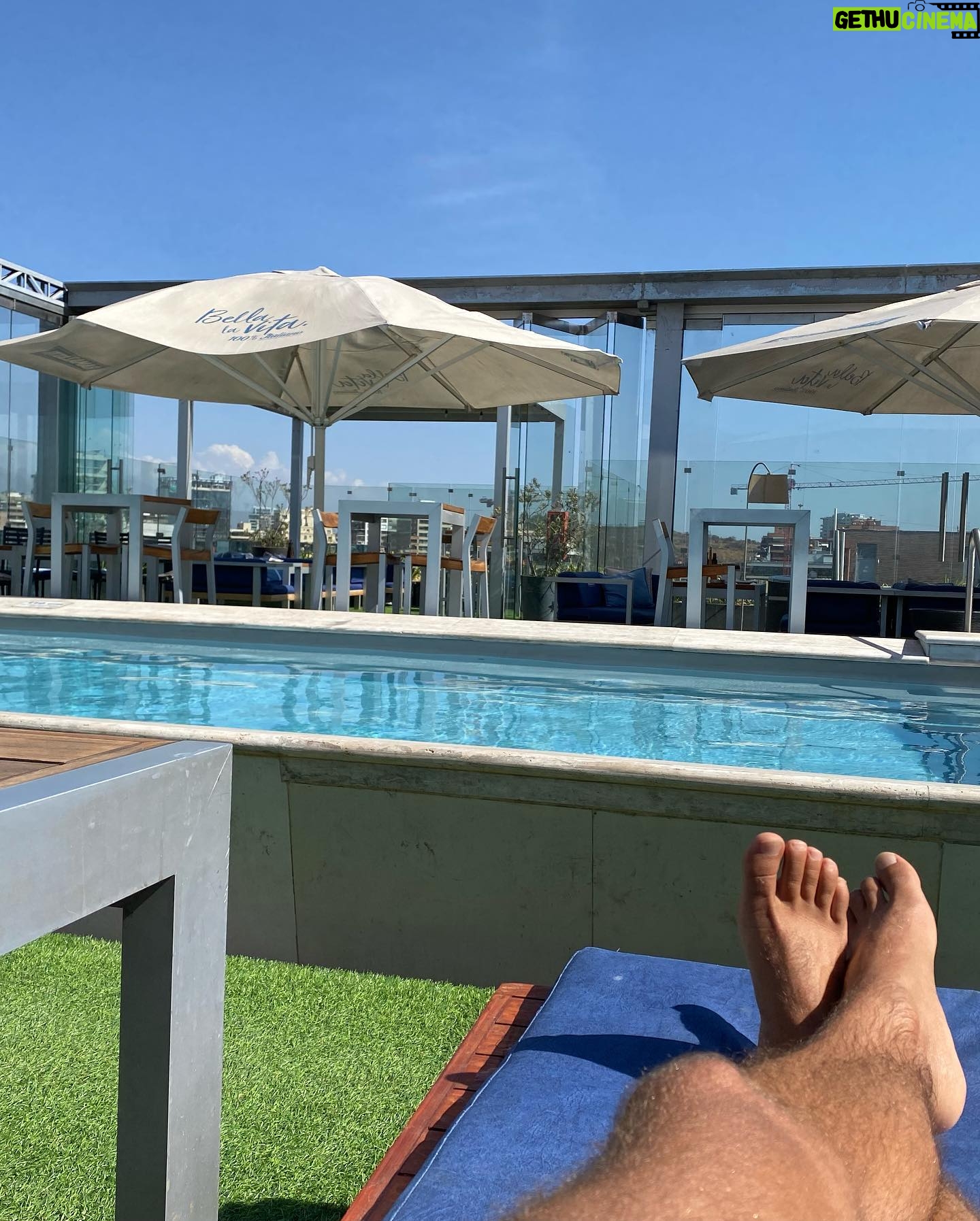 Renato Jofré - 1.5K Likes - Celebrando☀️Ando😎#amoelverano #aniversario #amor